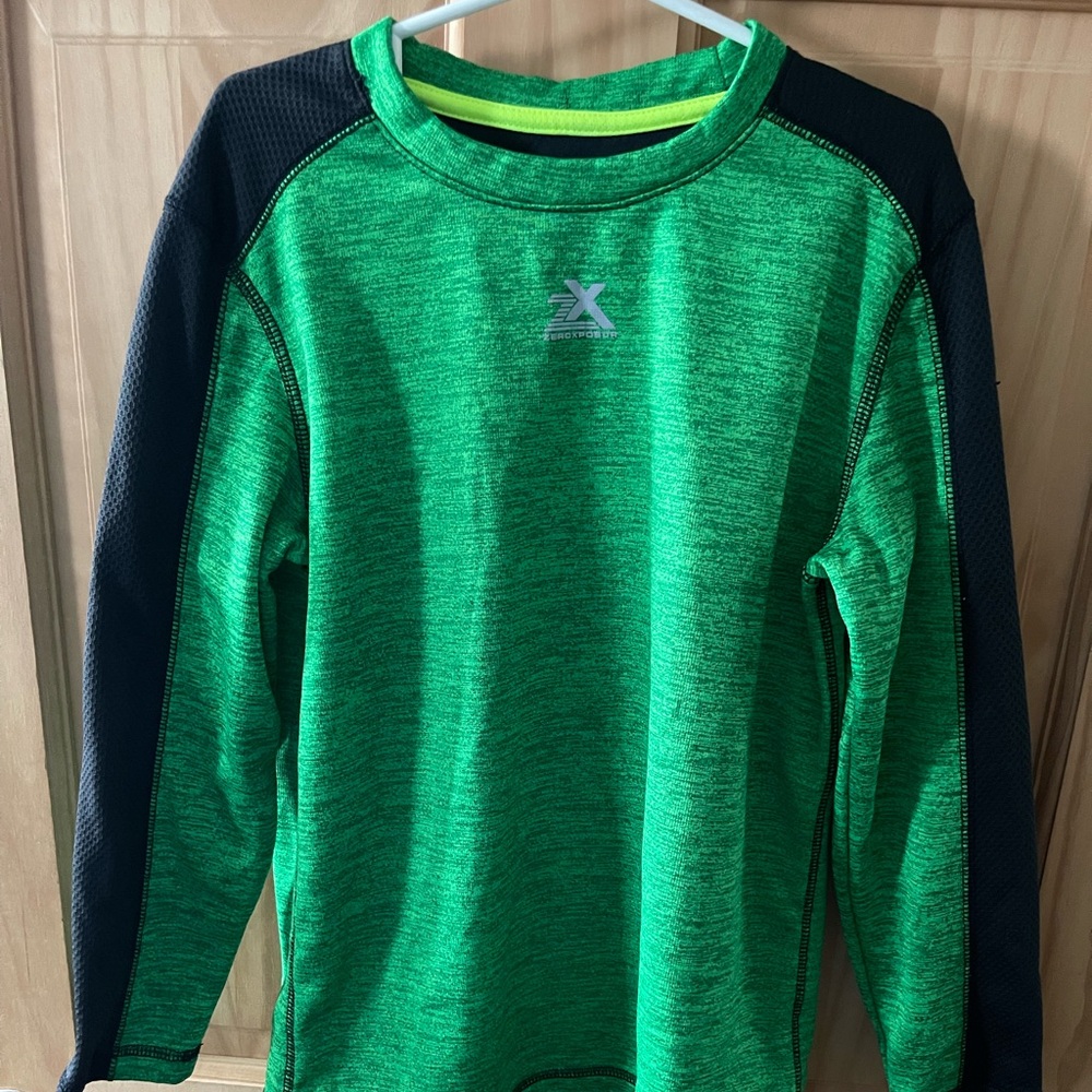 Like New, Boys Size Medium (10/12) Zeroxposur Performance Sweatshirt